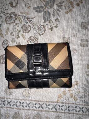 Burberry Black Leather Card Wallet with Equestrian Emboss